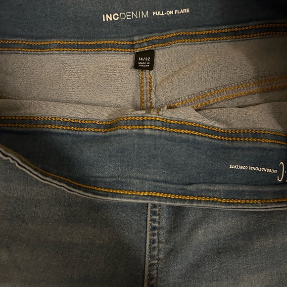 INC PULL ON BELL BOTTOMS - Picture 4 of 5